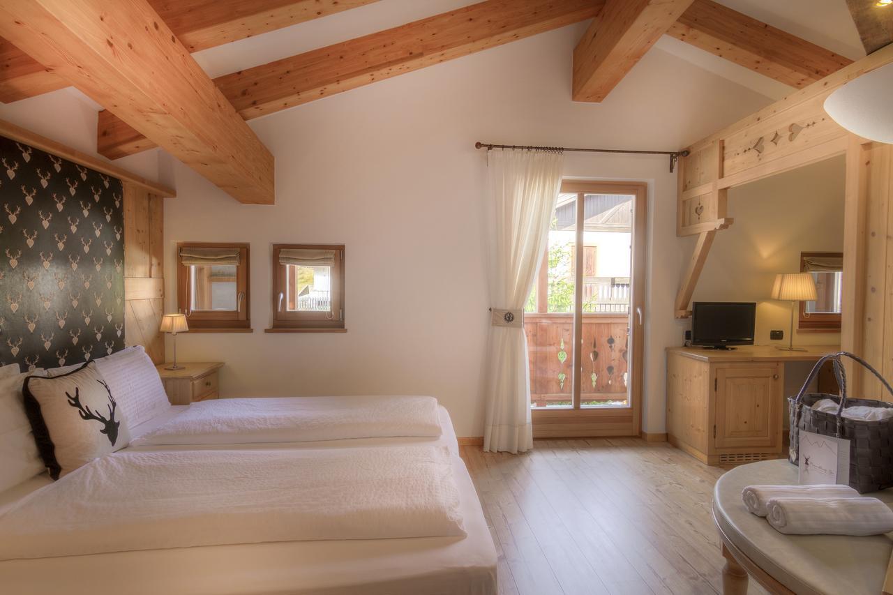 Hotel Madonnina Resort And Wellness Soraga Eksteriør billede